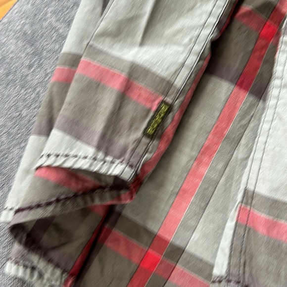 Prana gray and red shirt plaid short sleeve dress shirt size large - Picture 13 of 13